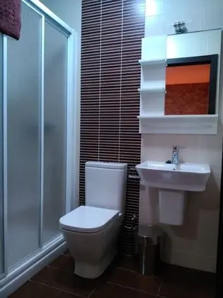 Basic Tek Büyük Yataklı Oda, 2 Tek Kişilik Yatak