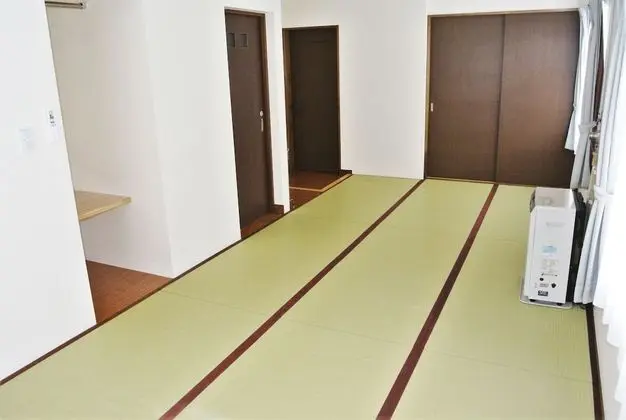 Traditional Oda, Sigara İçilmez (Japanese Style with a Toilet)