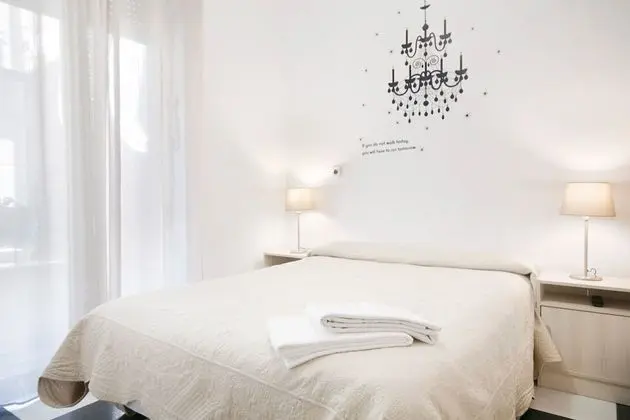 Üç Kişilik Oda, Ortak Banyo