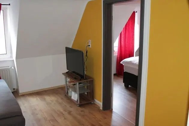 Comfort Süit, 1 Büyük (Queen) Boy Yatak ve Çekyat (8 Iris)