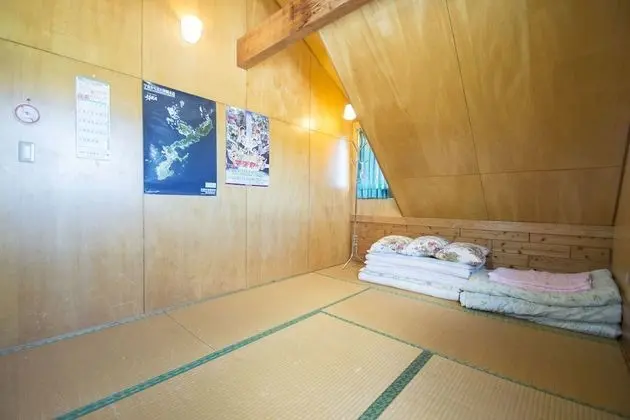 Traditional Üç Kişilik Oda (Japanese Style)