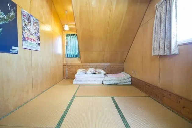 Traditional Üç Kişilik Oda (Japanese Style)
