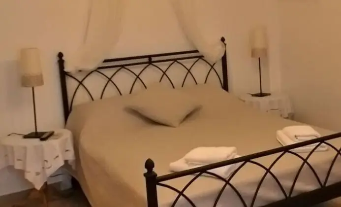 Tek Büyük Yataklı Oda