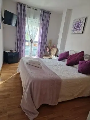 Tek Büyük Yataklı Oda