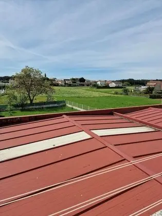 Tek Büyük Yataklı Oda, Ortak Banyo