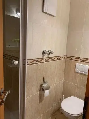 Tek Büyük Yataklı Oda (1)