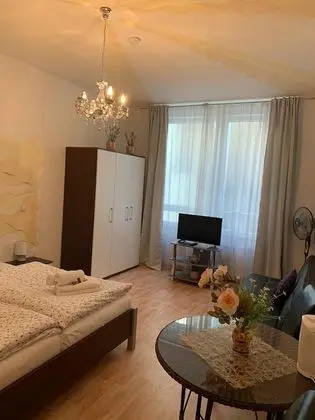 Tek Büyük Yataklı Oda (2)