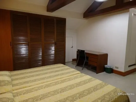 Standard Oda (With Aircon)