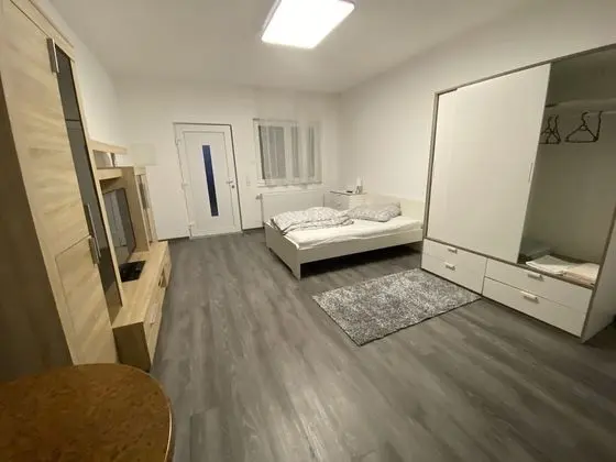 Tek Büyük Yataklı Oda, Özel Banyo, Avlu Manzaralı