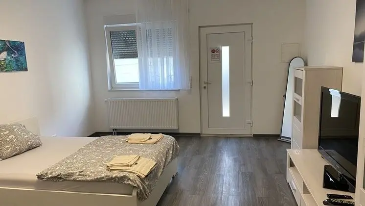 Tek Büyük Yataklı Oda, Özel Banyo, Avlu Manzaralı