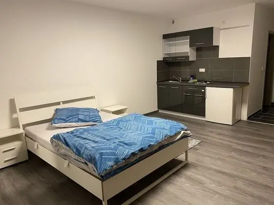 Tek Büyük Yataklı Oda, Özel Banyo, Avlu Manzaralı