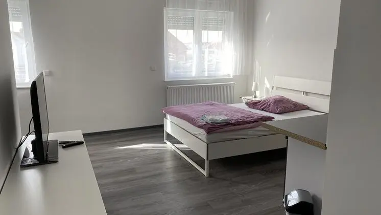 Tek Büyük Yataklı Oda, Özel Banyo, Avlu Manzaralı
