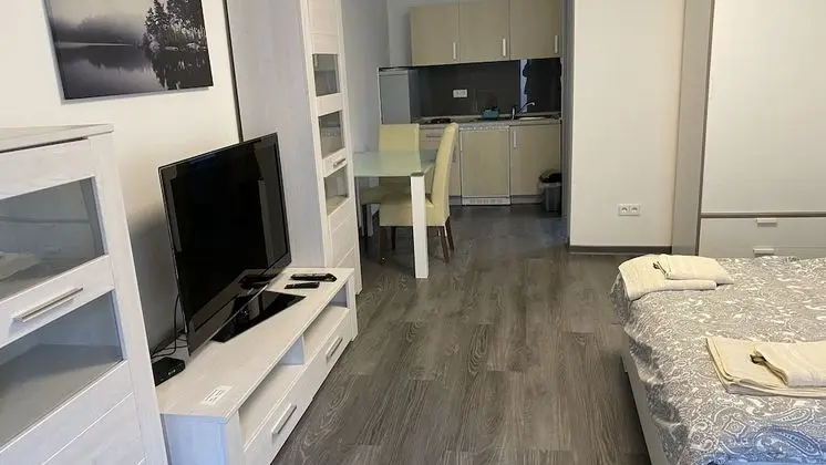 Tek Büyük Yataklı Oda, Özel Banyo, Avlu Manzaralı