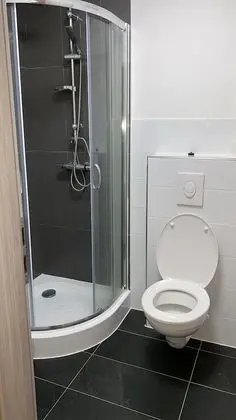 Tek Kişilik Oda, Özel Banyo, Avlu Manzaralı