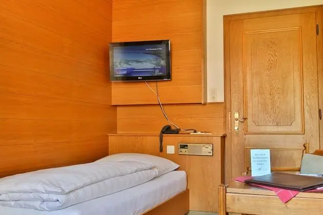 Standard Tek Kişilik Oda, Dağ Manzaralı
