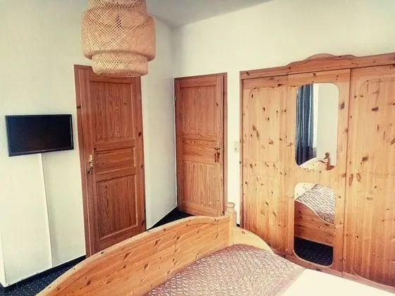 Tek Büyük Yataklı Oda