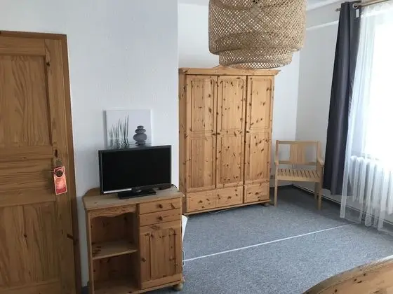 Tek Büyük Yataklı Oda