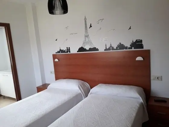 Tek Büyük veya İki Ayrı Yataklı Oda