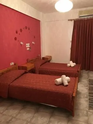 Tek Büyük veya İki Ayrı Yataklı Oda