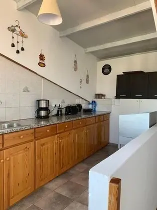 Üç Kişilik Oda