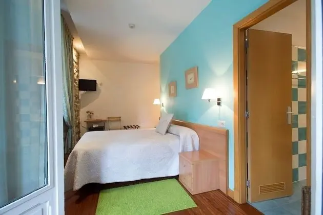 Tek Büyük Yataklı Oda, Balkon