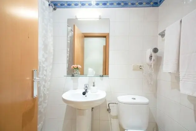 Tek Büyük Yataklı Oda, Balkon