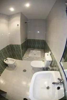 Tek Büyük veya İki Ayrı Yataklı Oda