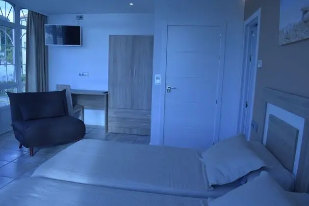 Basic Tek Büyük Yataklı Oda