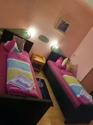 İki Ayrı Yataklı Oda
