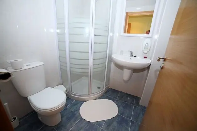 Büyük Yataklı Tek Kişilik Oda, 1 Çift Kişilik Yatak