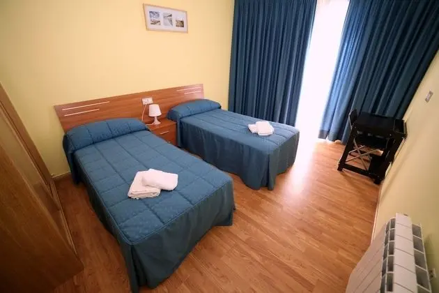 Tek Büyük Yataklı Oda, 1 Çift Kişilik veya 2 Tek Kişilik Yatak