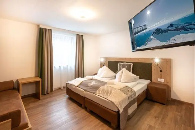 Economy Tek Büyük veya İki Ayrı Yataklı Oda