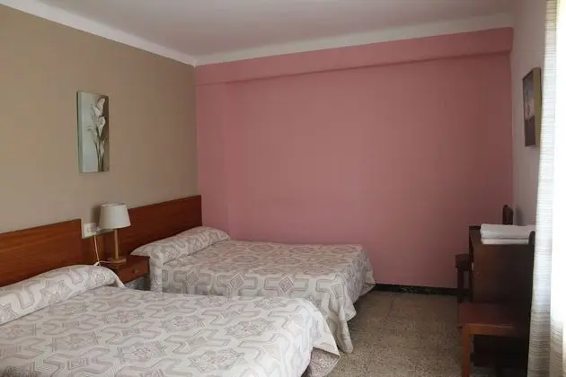 Tek Büyük Yataklı Oda, Ortak Banyo