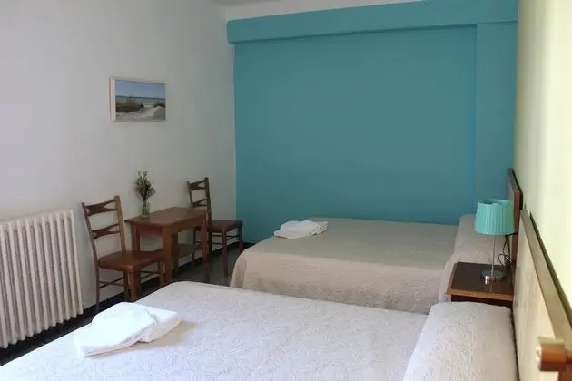 Tek Büyük Yataklı Oda, Ortak Banyo