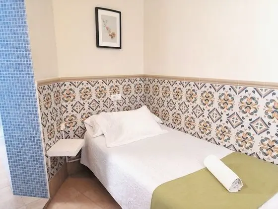 Tek Kişilik Oda, Banyolu/Duşlu, Kule