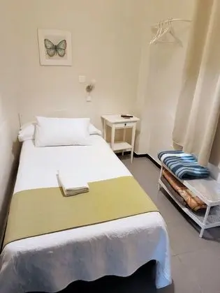 Tek Kişilik Oda, Ortak Banyo, Kule