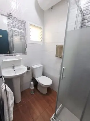 Tek Kişilik Oda, Ortak Banyo, Kule