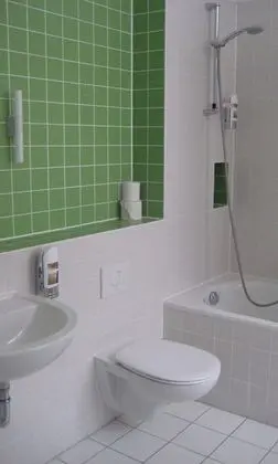 Standard Tek Kişilik Oda (private bathroom on floor)