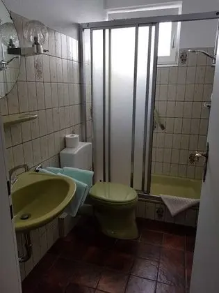 Tek Büyük Yataklı Oda, Mutfak