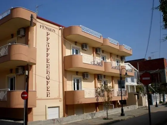 Üç Kişilik Oda
