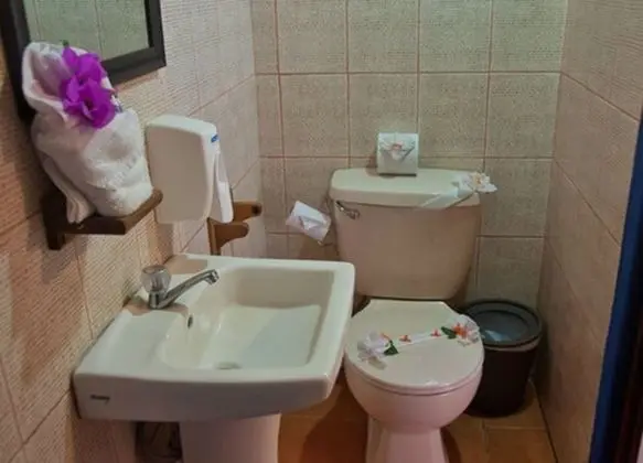 Dört Kişilik Oda, Özel Banyo