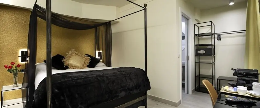 Tek Büyük Yataklı Oda (Oro Viejo)