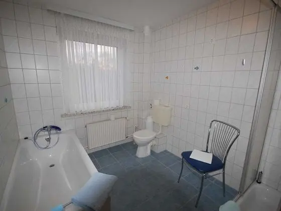 Dört Kişilik Oda, Bağlantılı Odalar