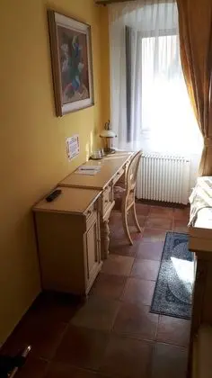 Tek Büyük veya İki Ayrı Yataklı Oda, Banyolu/Duşlu