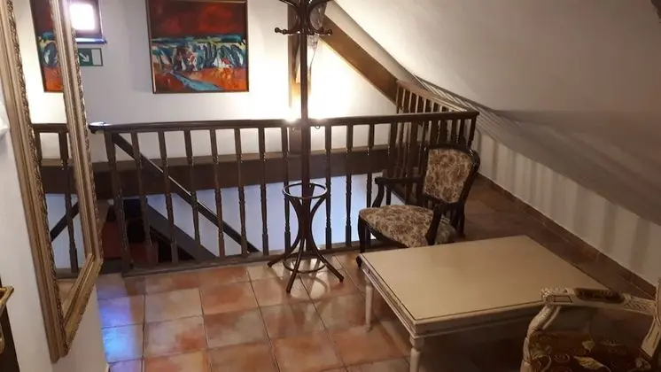 Tek Büyük veya İki Ayrı Yataklı Oda, Banyolu/Duşlu