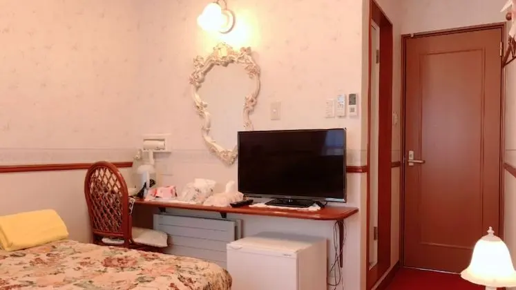 Tek Büyük Yataklı Oda, Sigara İçilmez, Özel Banyo