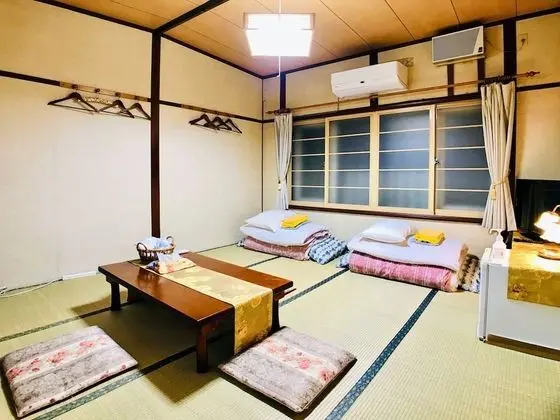 Traditional Oda, Ortak Banyo