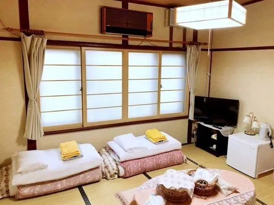 Traditional Oda, Ortak Banyo