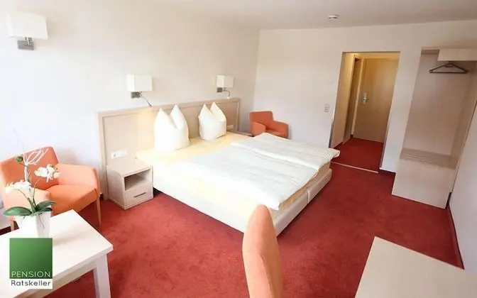 Tek Büyük Yataklı Oda