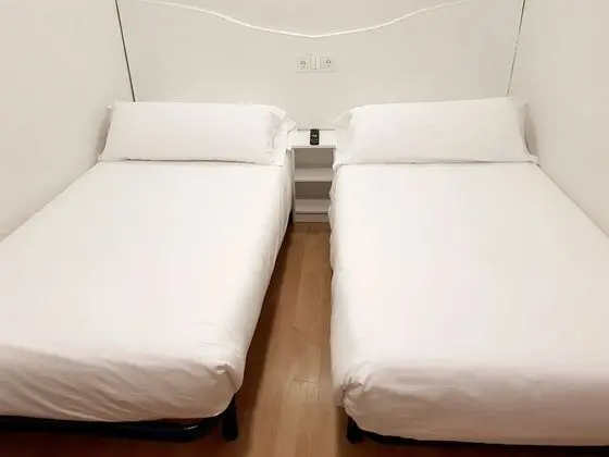 Basic İki Ayrı Yataklı Oda